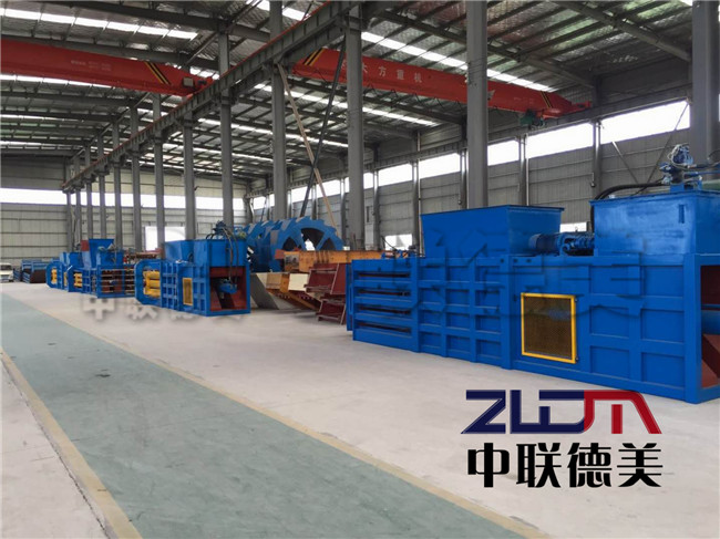 DM160型臥式打包機 DM160型臥式打包機